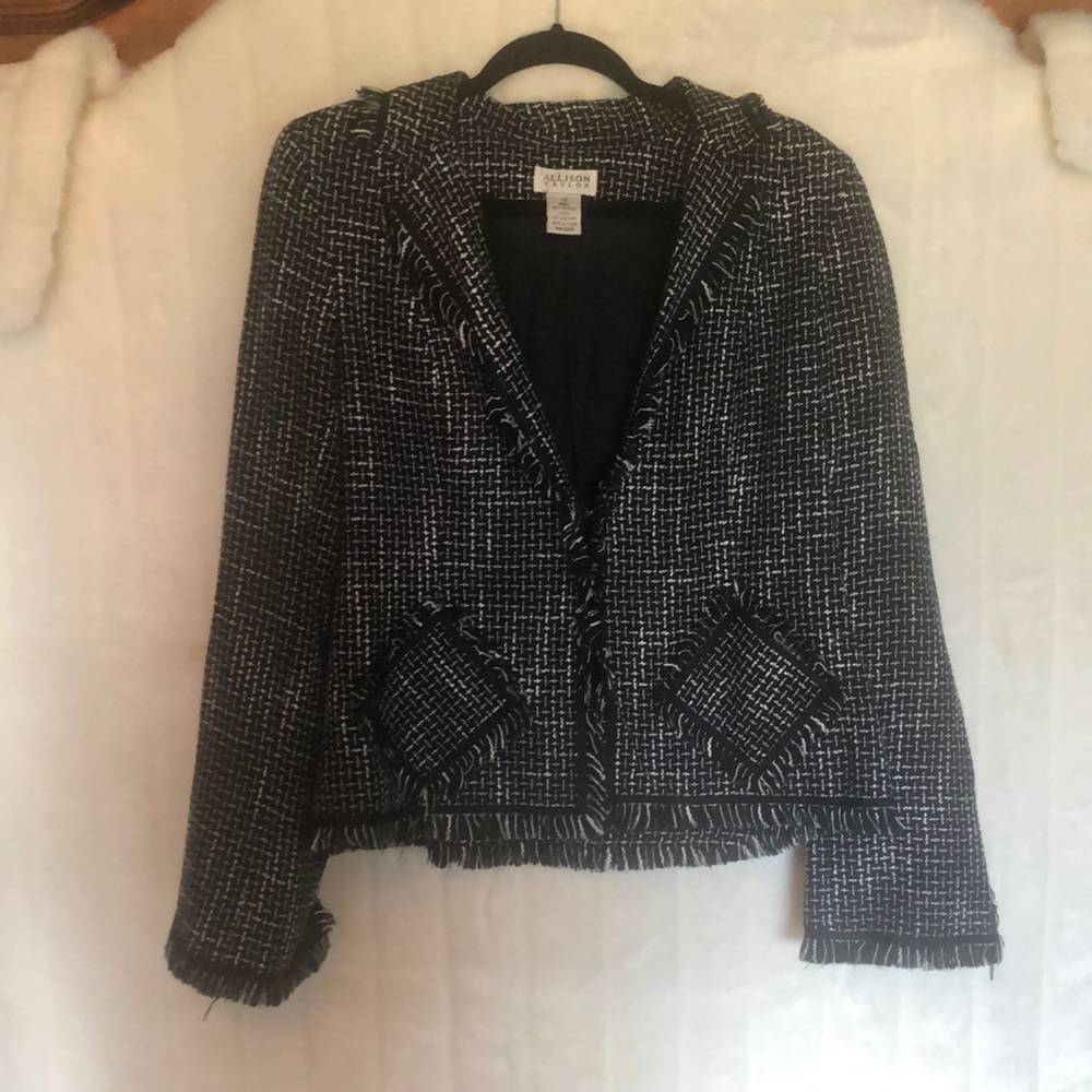 Allison Taylor Boucle blazer size 14